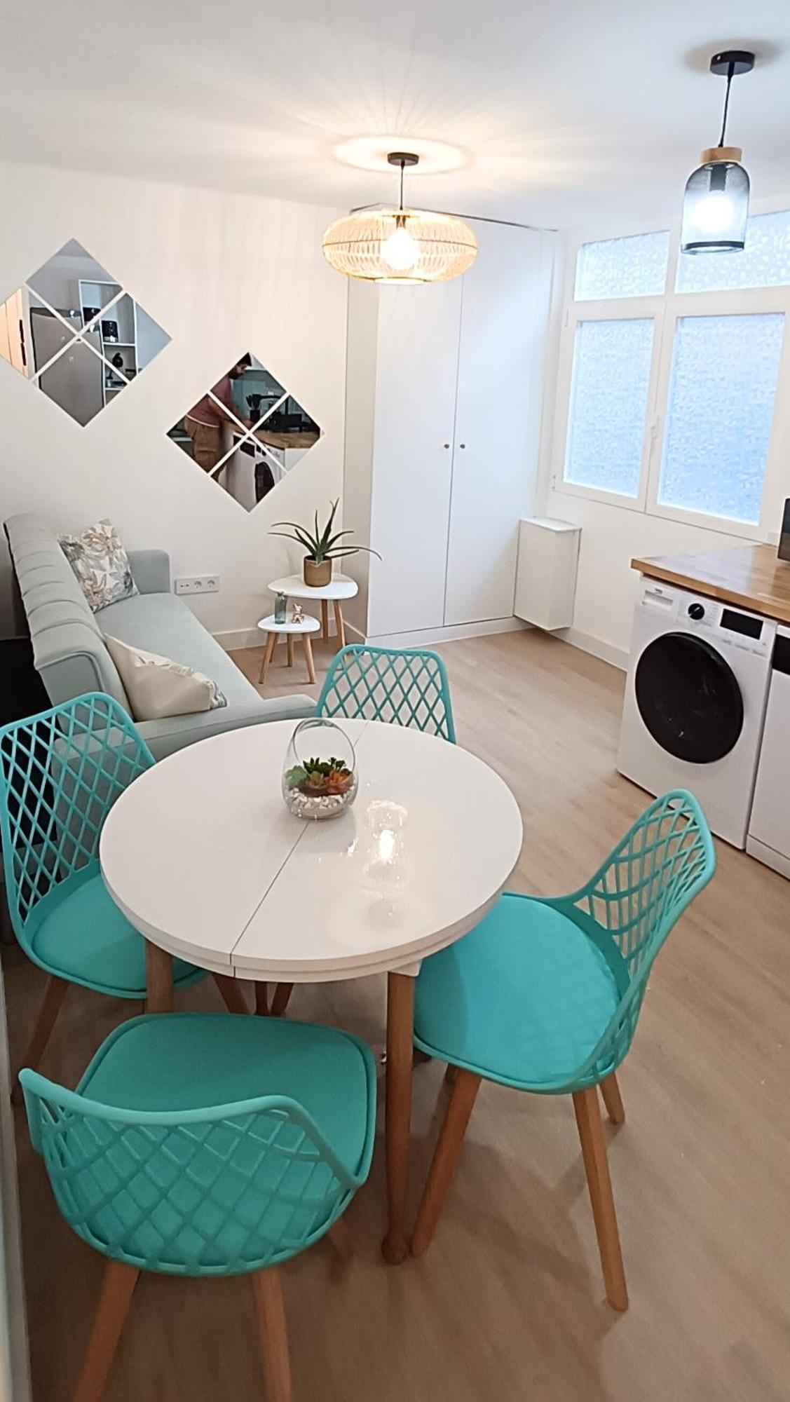 Apto Pet-friendly, 2 Plazas De Garaje Y Balcon Appartamento
